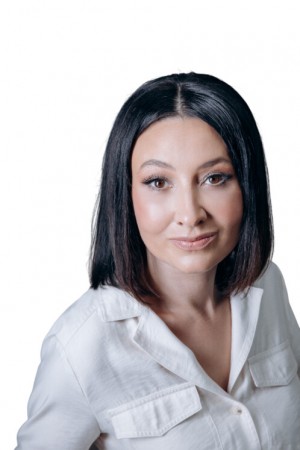 Колесникова Янина Сергеевна